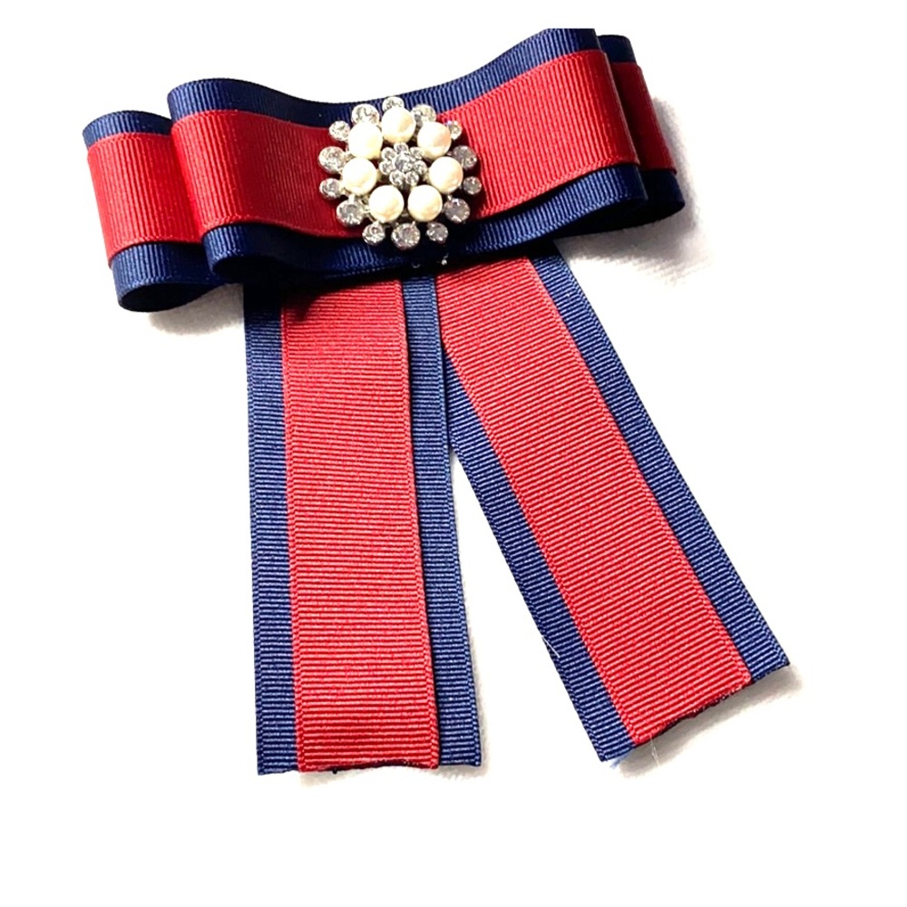 Brooche